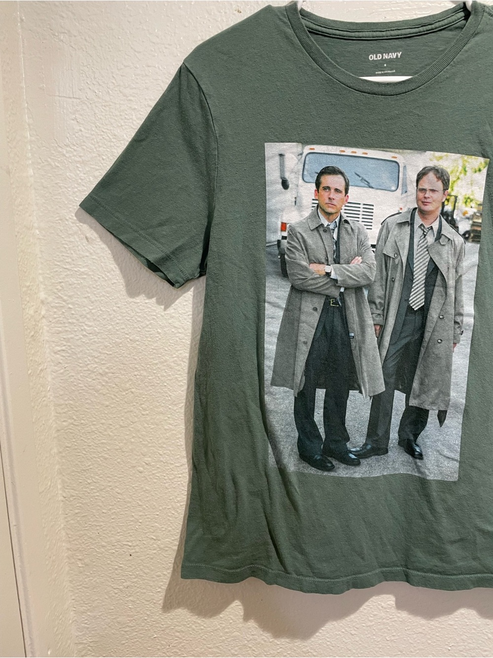 Old Navy The Office Graphic T Shirt Mens Small Green Michael Dwight Photo - Picture 2 of 6
